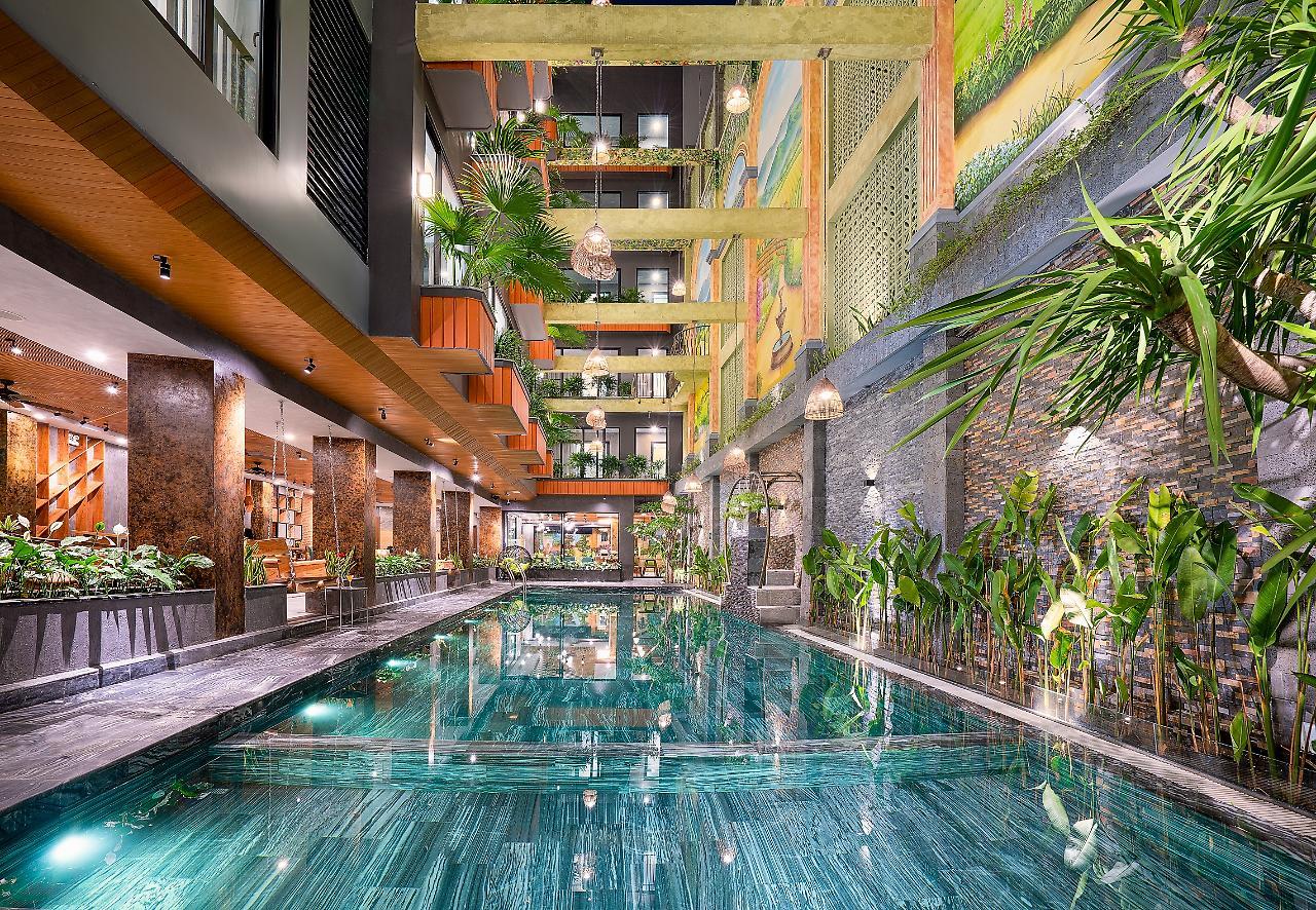 Hotel Chi House And 4*